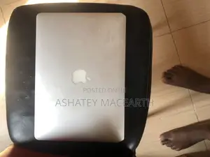 Laptop Apple MacBook Air 4GB Intel Core I5 HDD 128GB