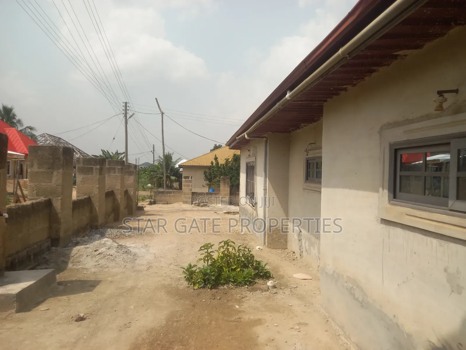 6bdrm House in Kenyasi Adwumam, Kumasi Metropolitan for sale