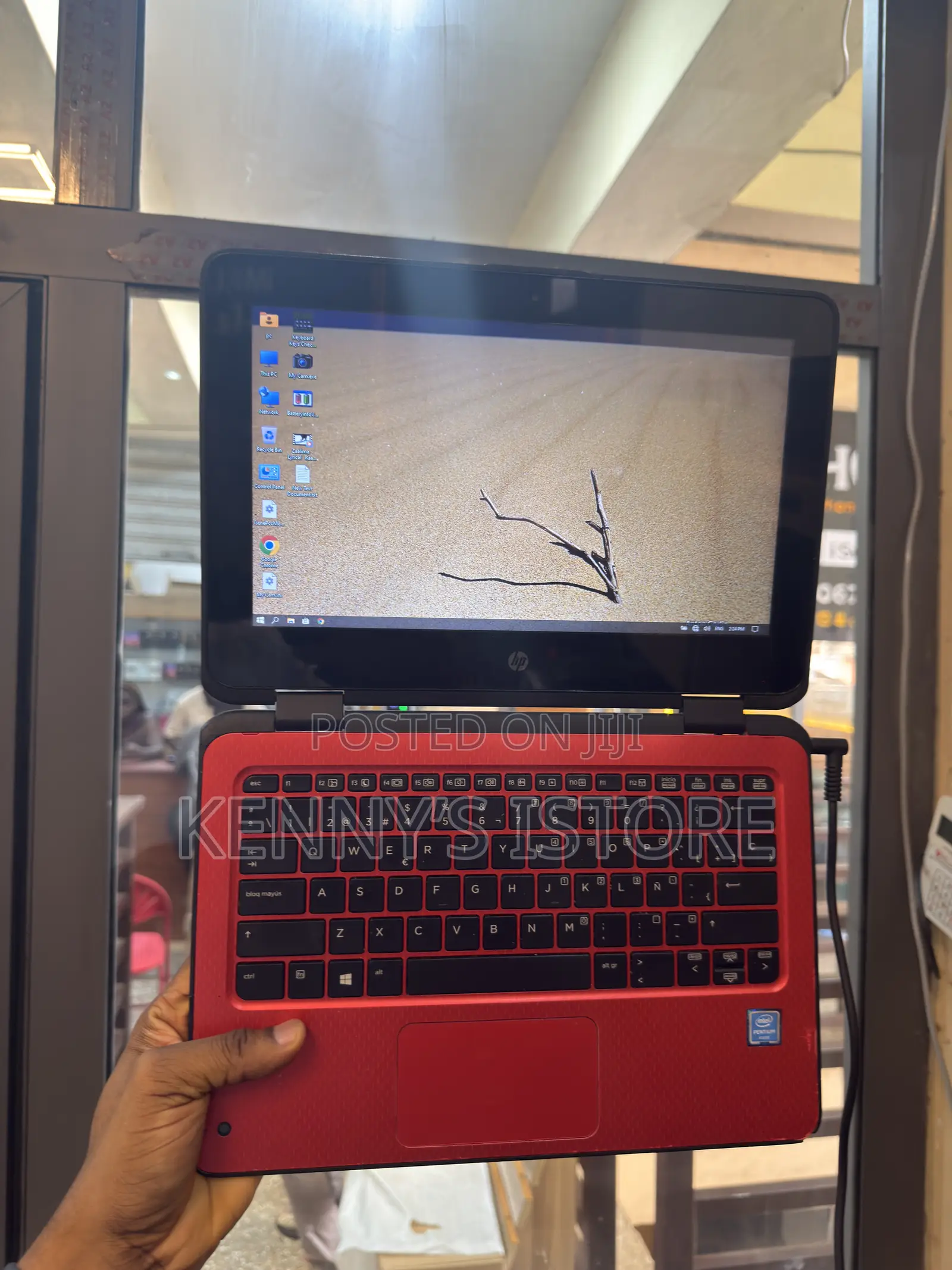New Laptop HP 4GB Intel HDD 128GB