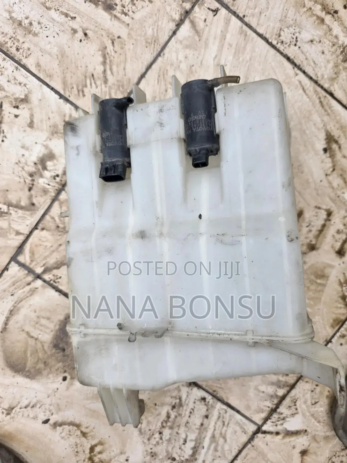 Toyota Voxy Washer Bottle With Motor