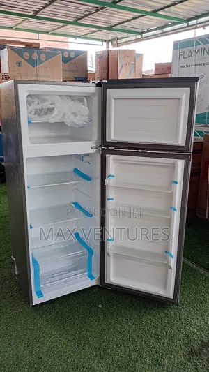 Goldstar 210l Fridge Freezer – Reliable Home Cooling