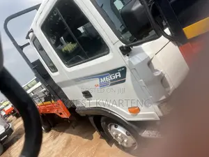 Kia Rhino 2