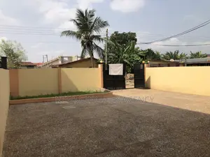 4bdrm Duplex in Abokobi Junction, Accra Metropolitan for rent