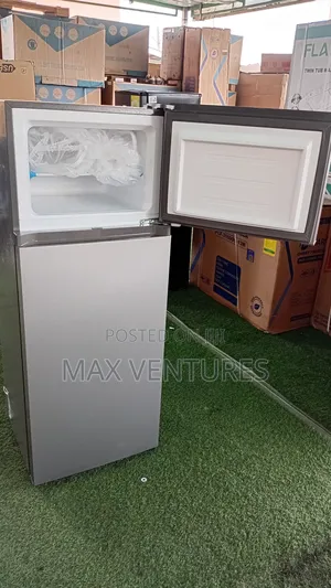 Goldstar 210l Fridge Freezer – Fast Freeze, Strong Motor