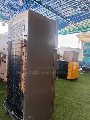 **Sleek Design Gold Star 165l Refrigerator*.