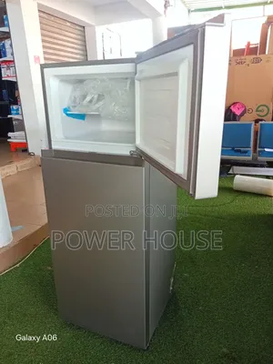 Reliable Goldstar 210l Refrigerator Freezer