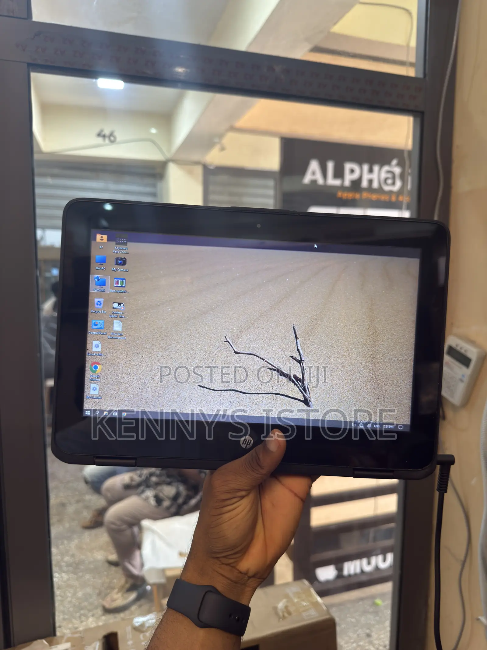 New Laptop HP 4GB Intel HDD 128GB