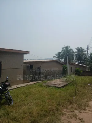 12bdrm House in Hohoe Municipal for sale
