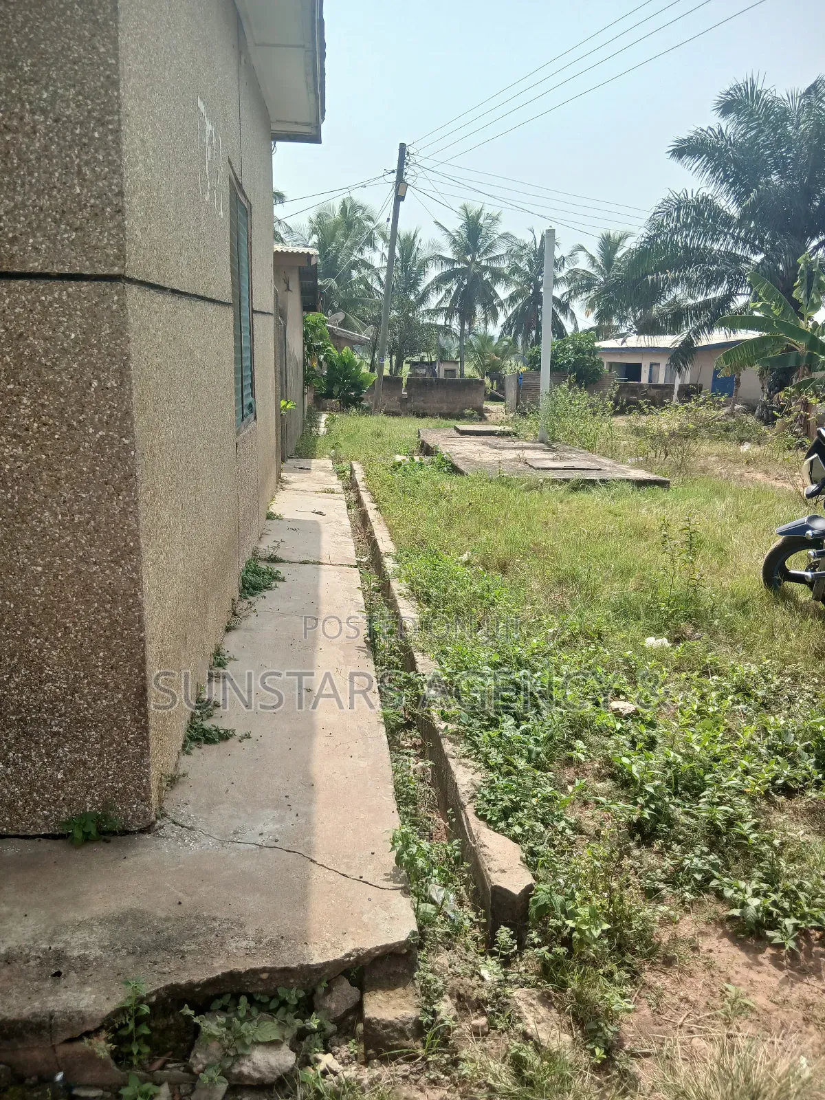 12bdrm House in Hohoe Municipal for sale