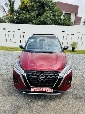 Nissan Kicks S 2023 Red