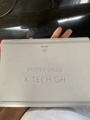 New Laptop Microsoft Surface Laptop Go 8GB Intel Core i5 SSD 128GB