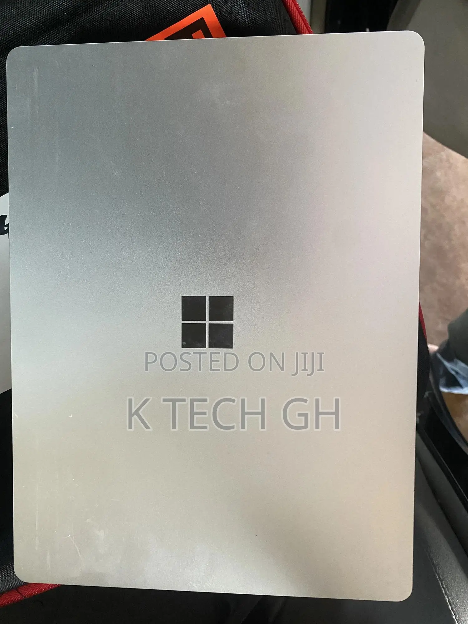 New Laptop Microsoft Surface Laptop Go 8GB Intel Core i5 SSD 128GB