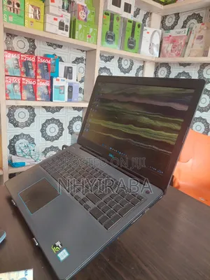 Laptop Dell G3 15 3579 16GB Intel Core i7 SSD 512GB