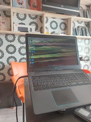 Laptop Dell G3 15 3579 16GB Intel Core i7 SSD 512GB