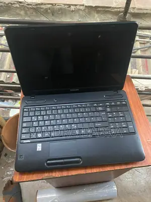 New Laptop Toshiba Satellite C55 8GB Intel Pentium HDD 500GB