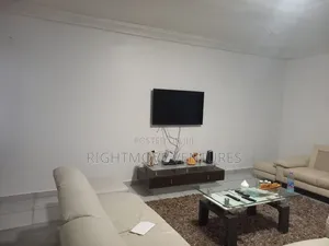 Ex 2 Master Bedrooms Fully Furnished Apartment for Short Stay at Tadi