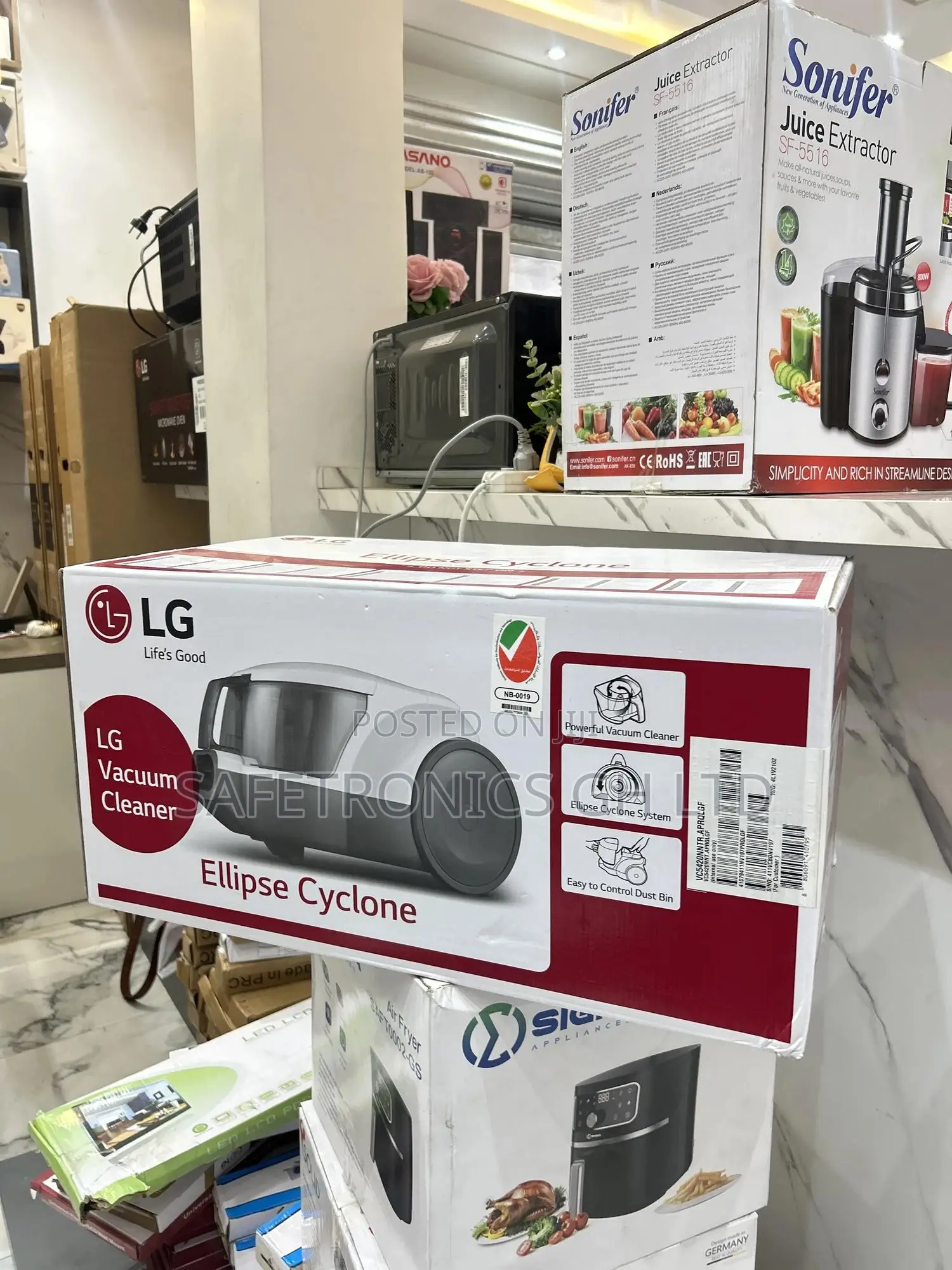 Choose Newly Sealed Lg 2000 Watts Electric Vacuum Cleaner