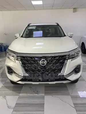 New Nissan Presage 2025 White