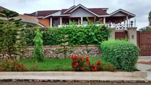 7bdrm House in Community 22, Tema Metropolitan for sale