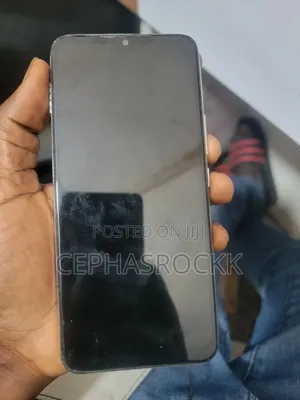 Infinix Hot 12i 64 GB Gold
