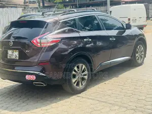 Nissan Murano S AWD 2016 Brown