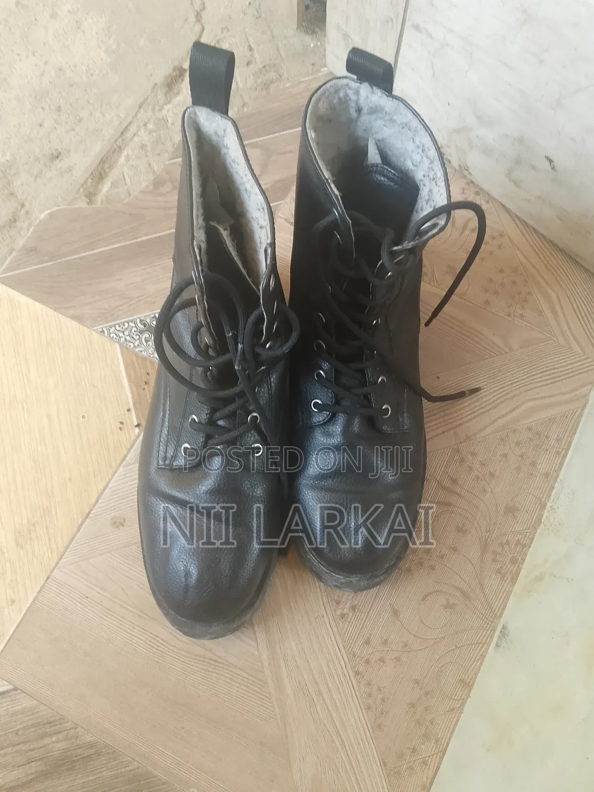 Black Boots