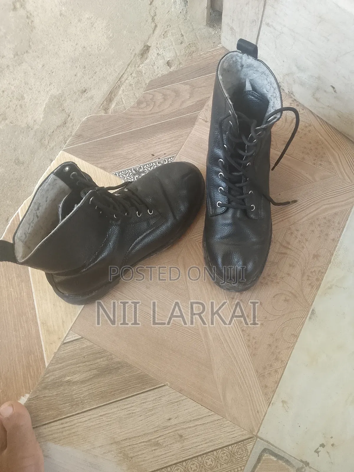 Black Boots