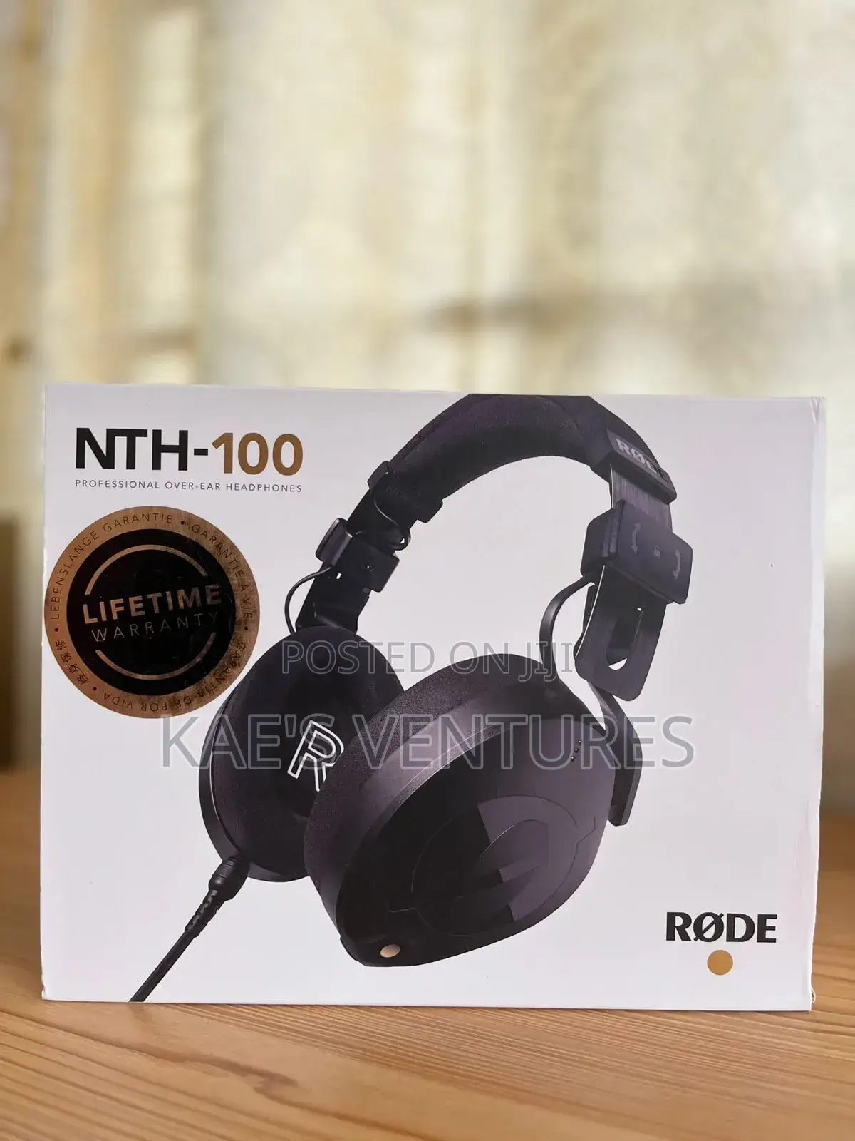 Rode Nth-100 Professional Over-ear Headphones
