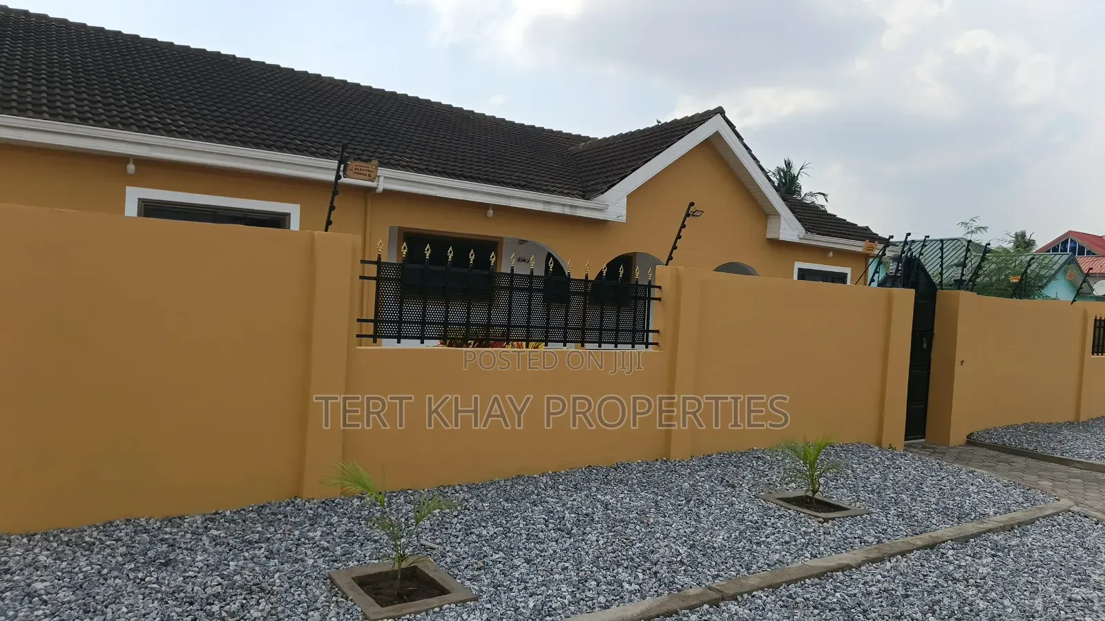4bdrm House in Marivil, Spintex for rent