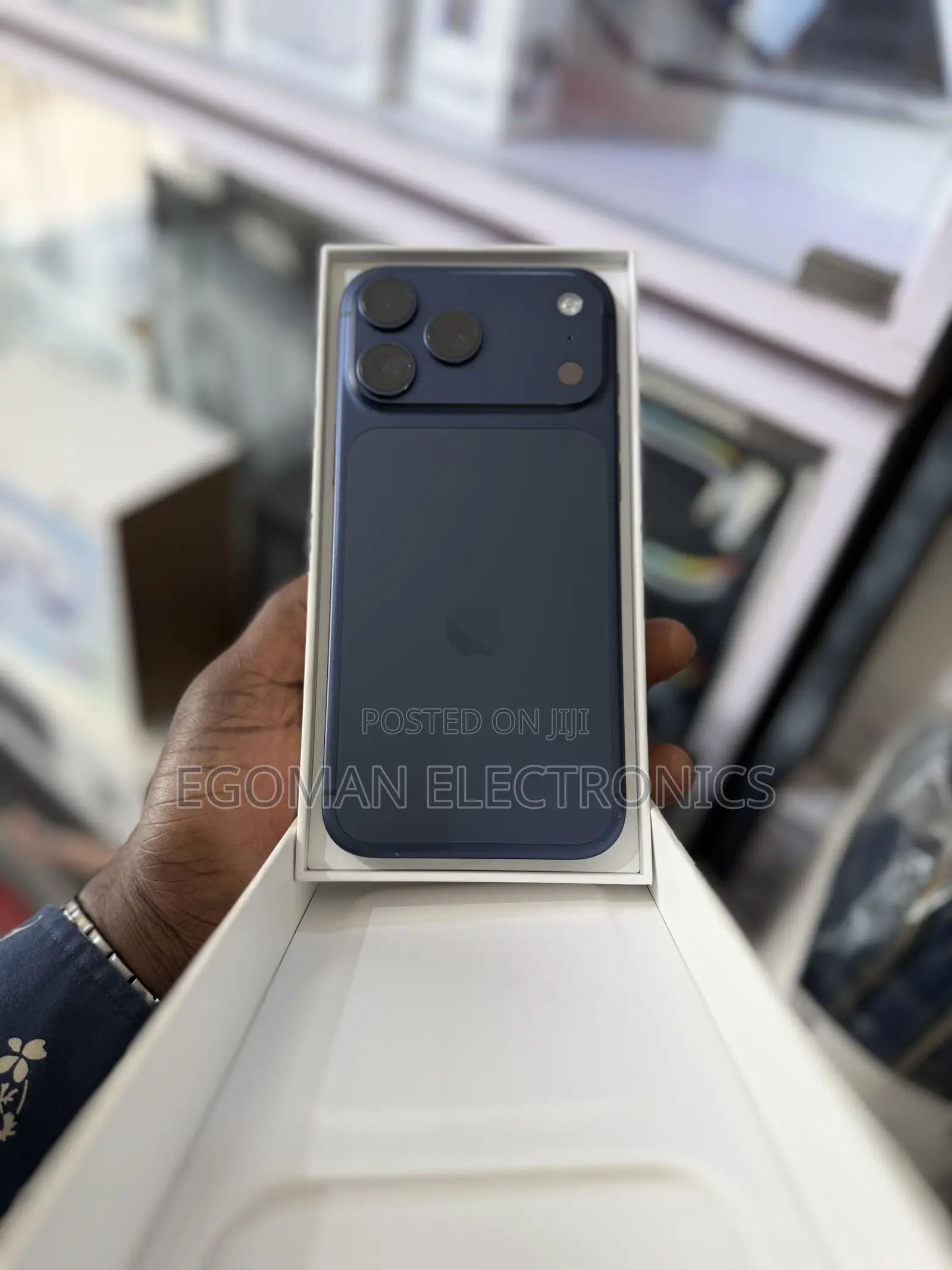 Apple iPhone 17 Pro Max 256 GB Blue in Dzorwulu - Mobile Phones, Egoman ...