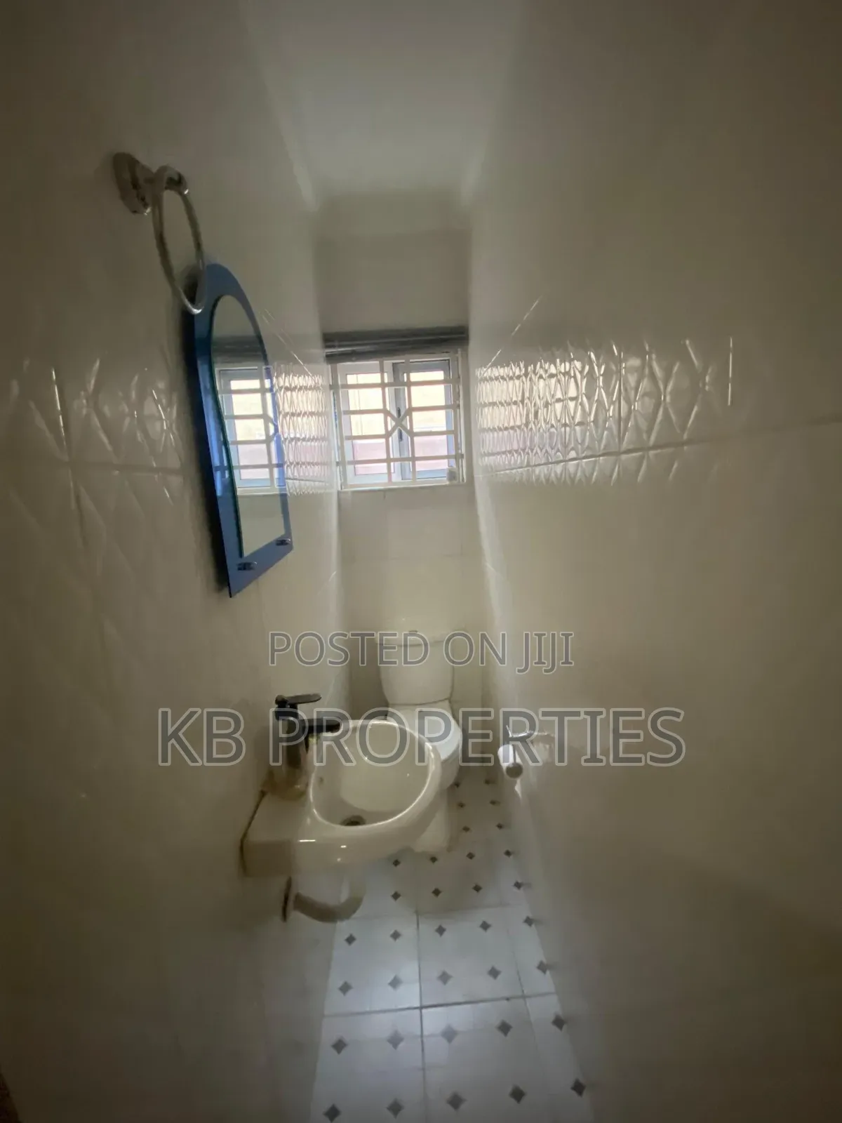 3bdrm House in Kb Properties, Spintex for rent