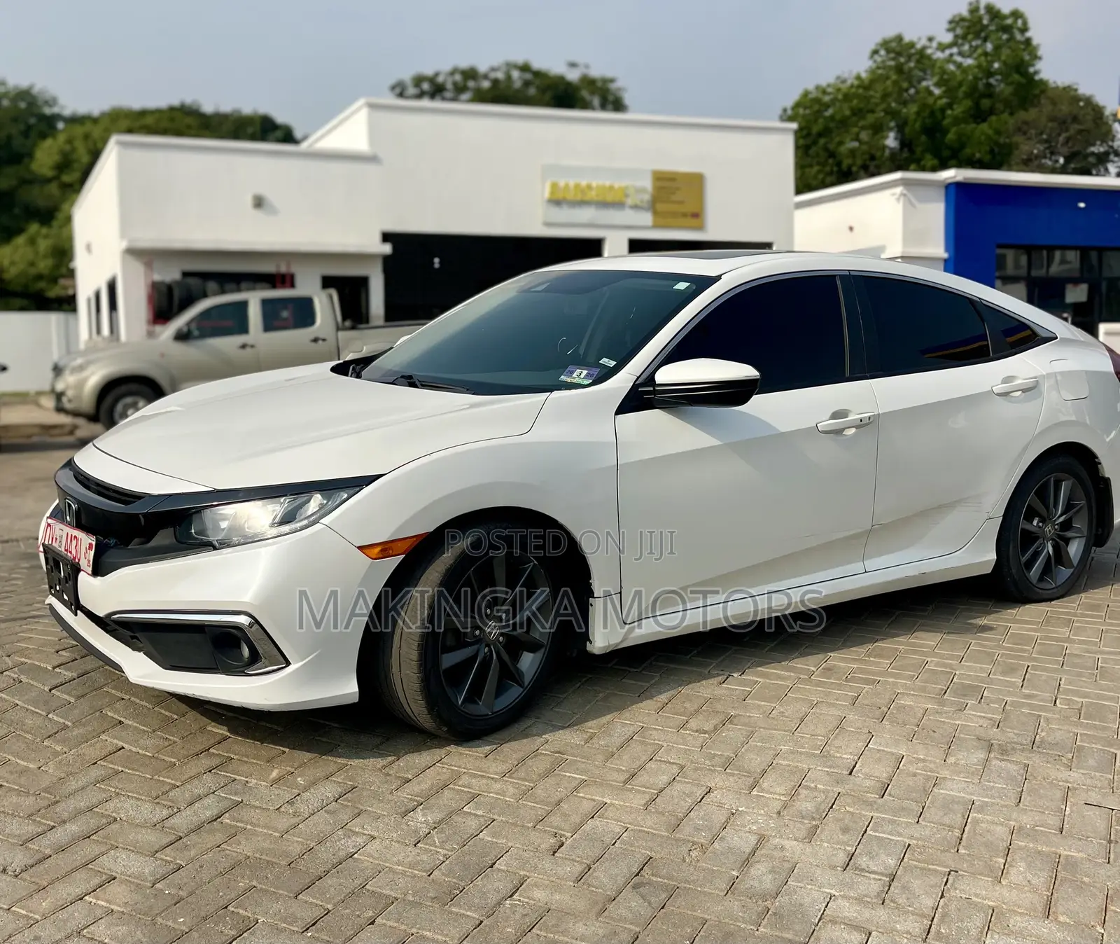 Honda Civic Touring Sedan 2019 White