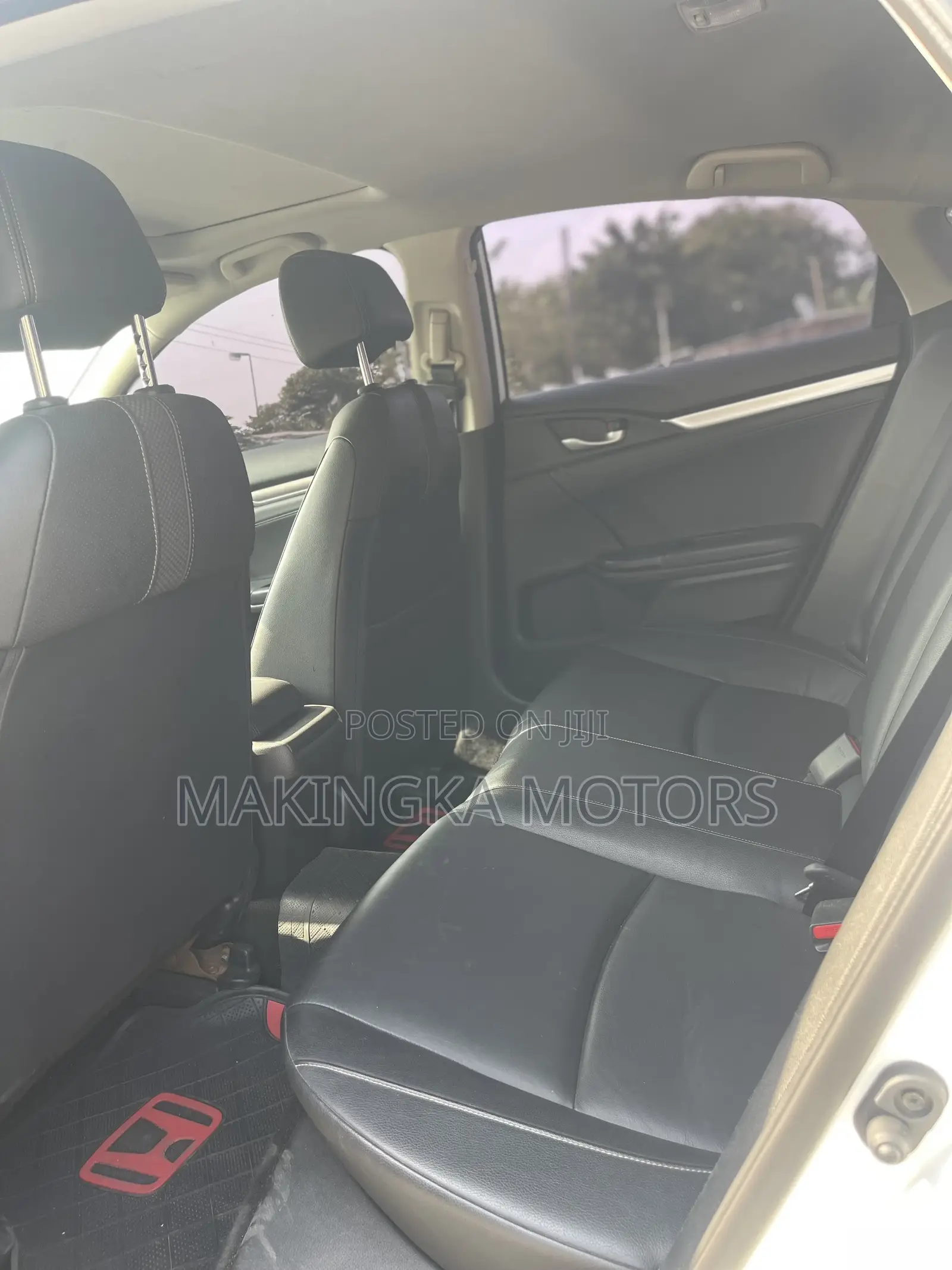 Honda Civic Touring Sedan 2019 White
