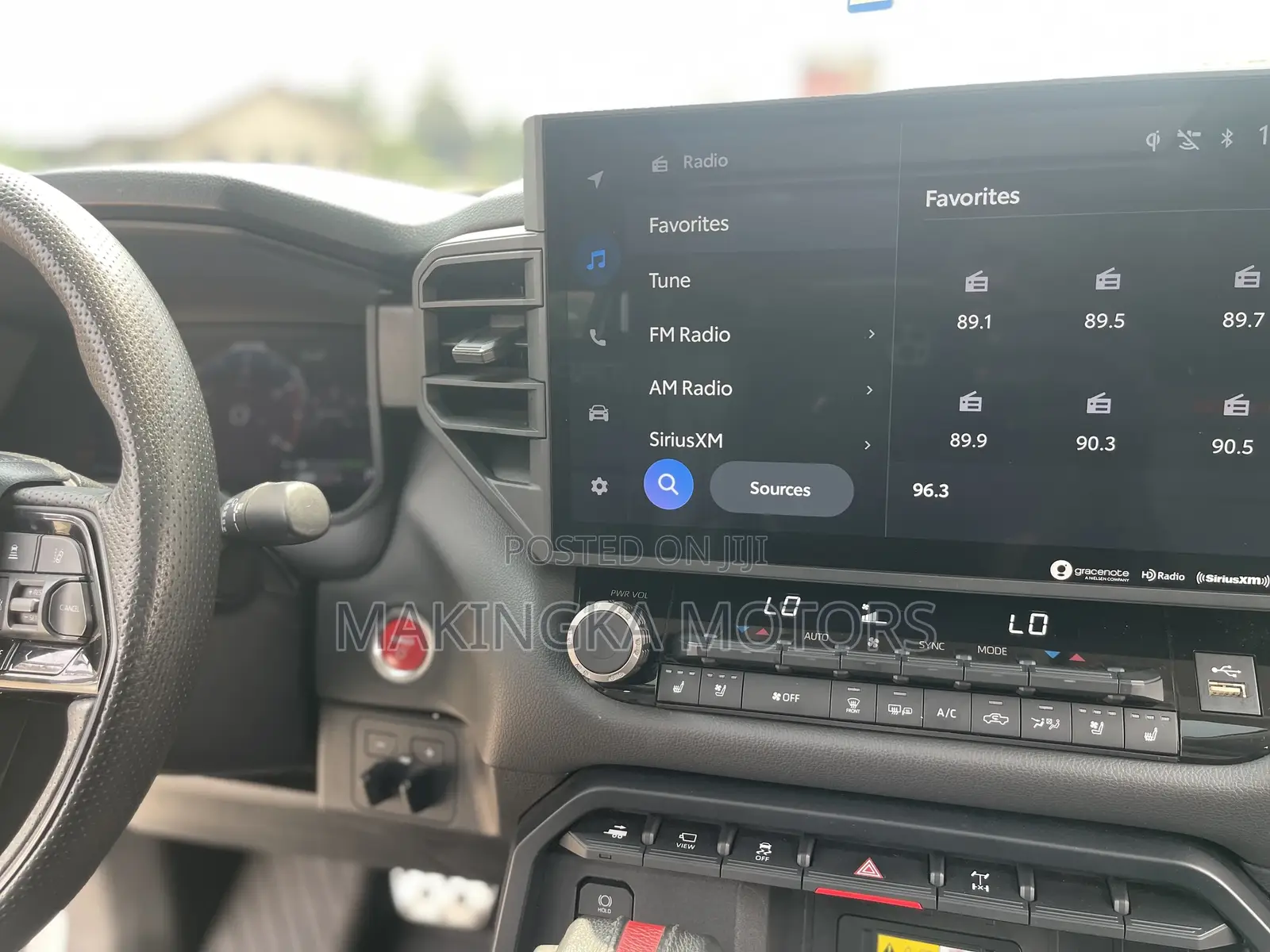 Toyota Tundra Limited CrewMax 6.5' Bed 2023 White
