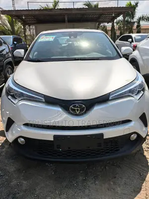 Toyota C-HR Limited FWD 2019 White