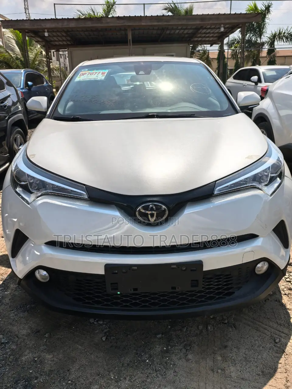 Toyota C-HR Limited FWD 2019 White
