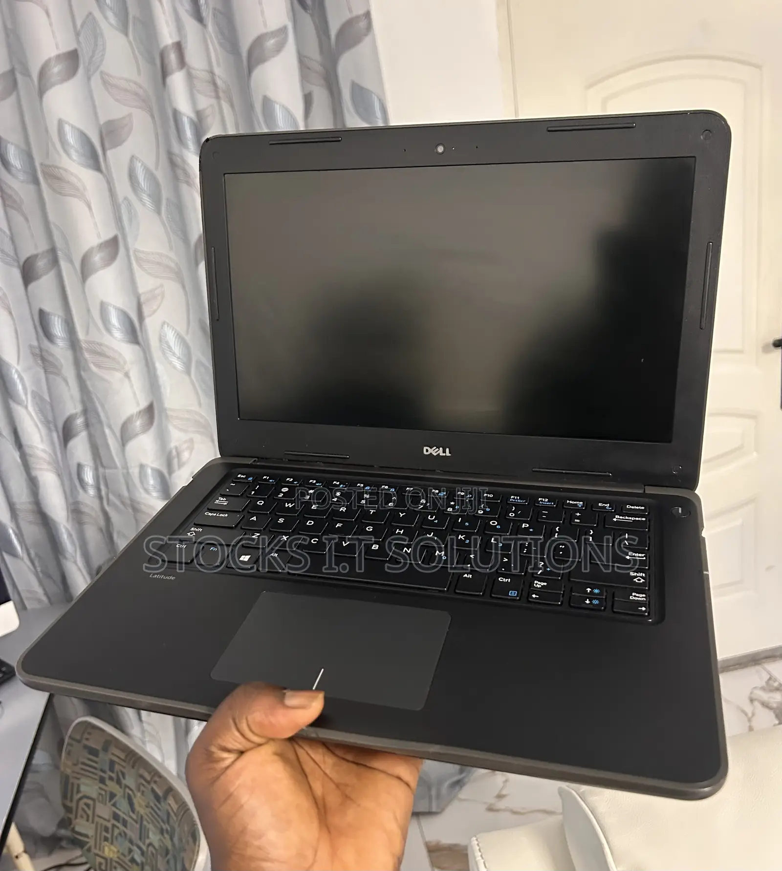 Laptop Dell Latitude 3380 4GB Intel Core i3 HDD 500GB