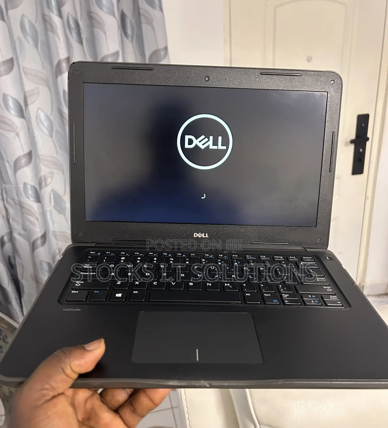 Laptop Dell Latitude 3380 4GB Intel Core i3 HDD 500GB