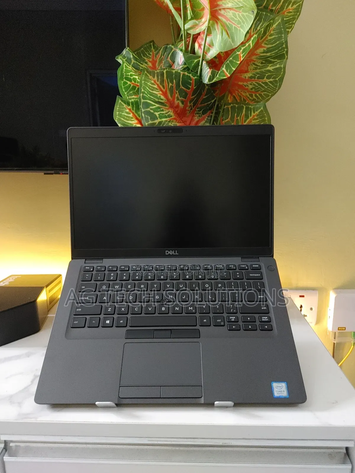 Laptop Dell Latitude 5300 16GB Intel Core I7 SSD 256GB