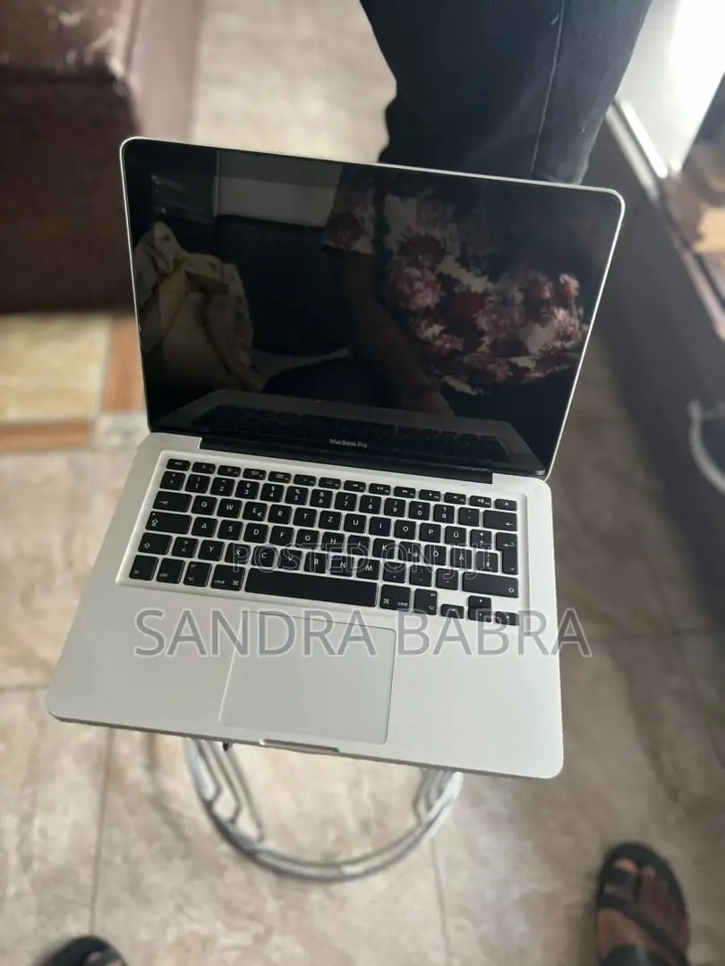 New Laptop Apple MacBook 2012 8GB Intel Core I5 HDD+SSD 320GB