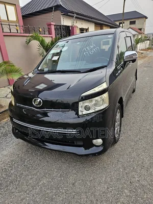Toyota Voxy 2012 Black