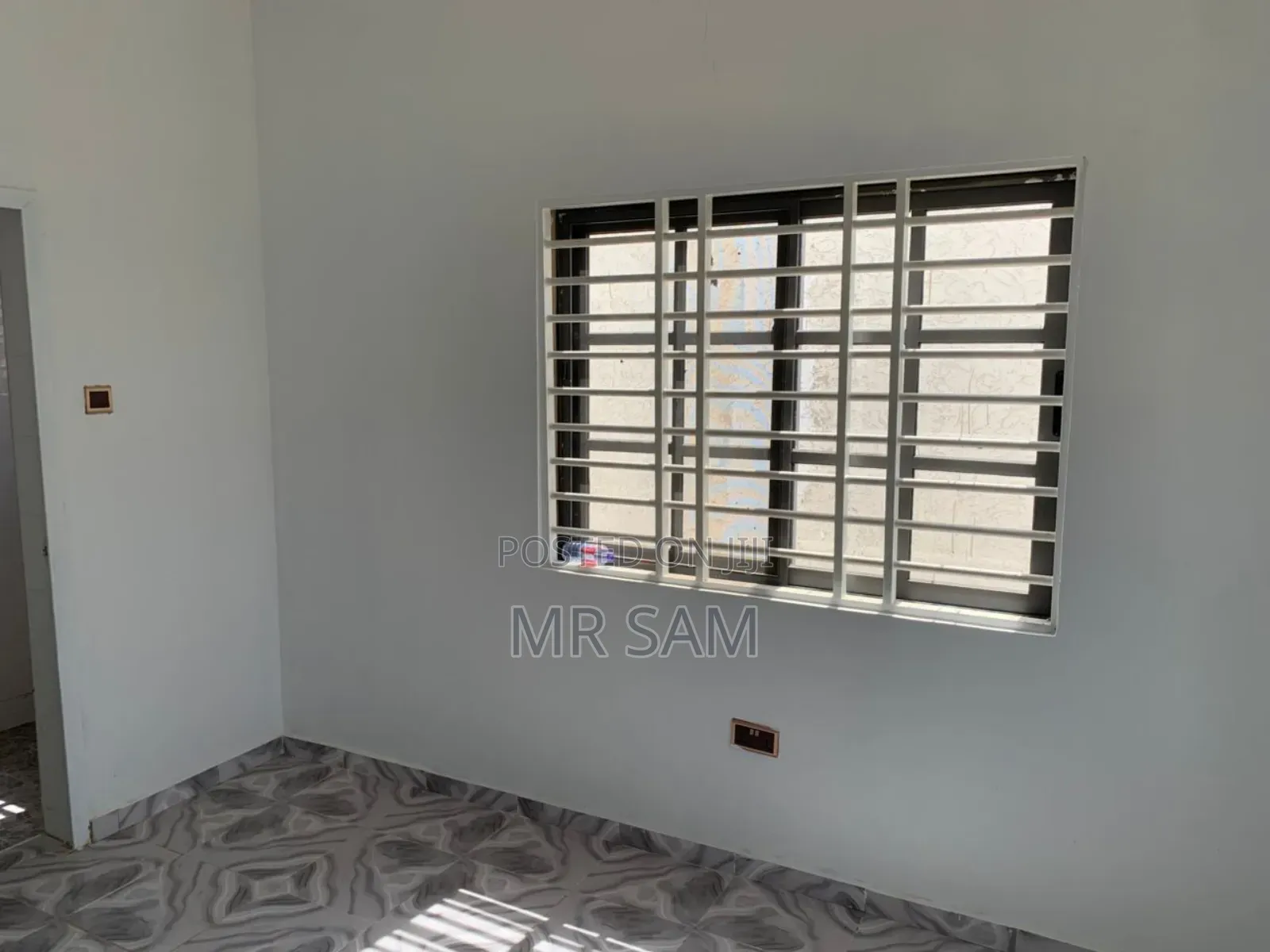 3bdrm House in Sam Properties, Madina for sale