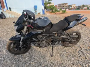 Benelli TNT 2023 Black