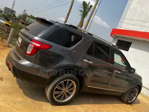 Ford Explorer 2014 Brown