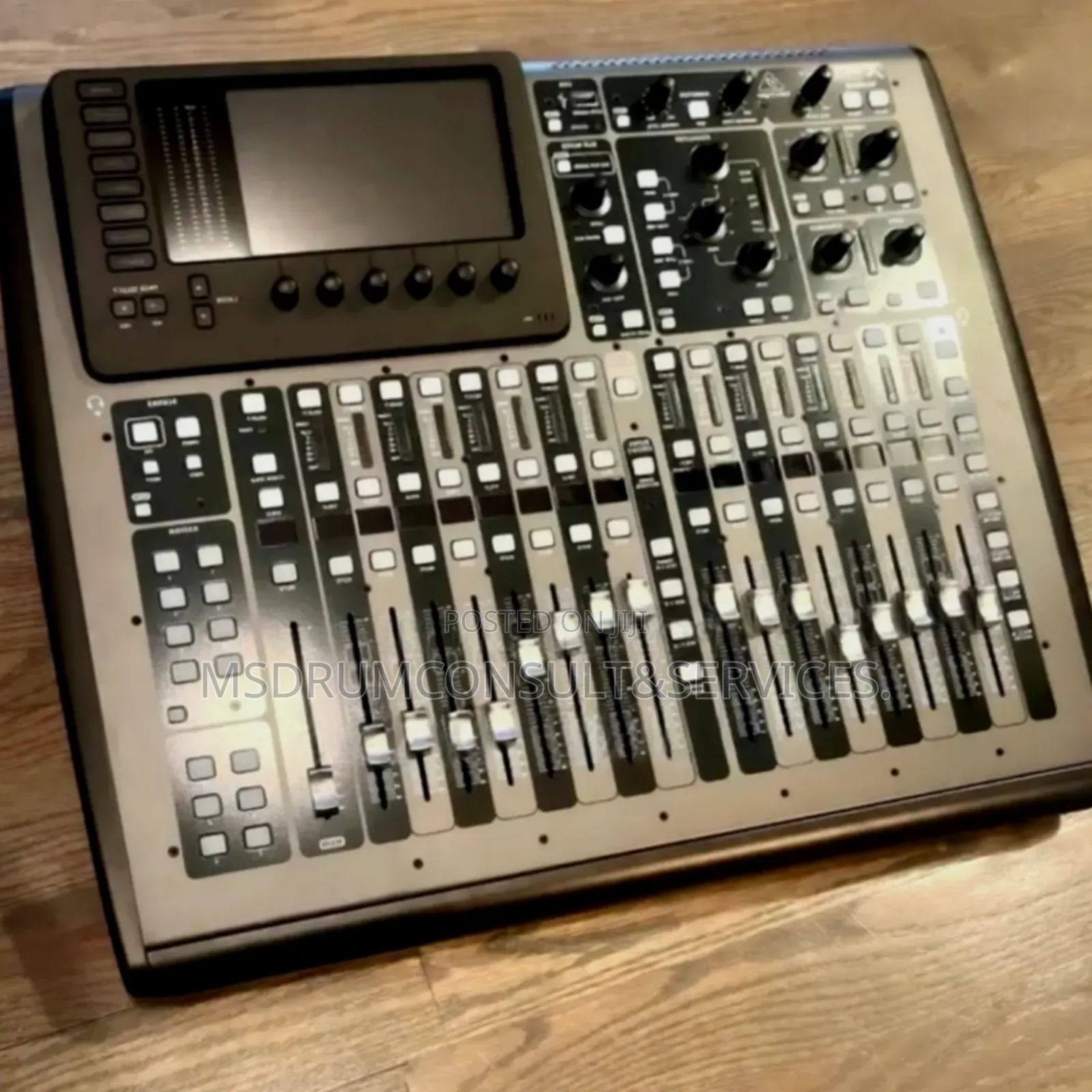X32 Compact