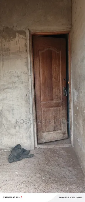 3bdrm House in Apolonia, East Legon for sale