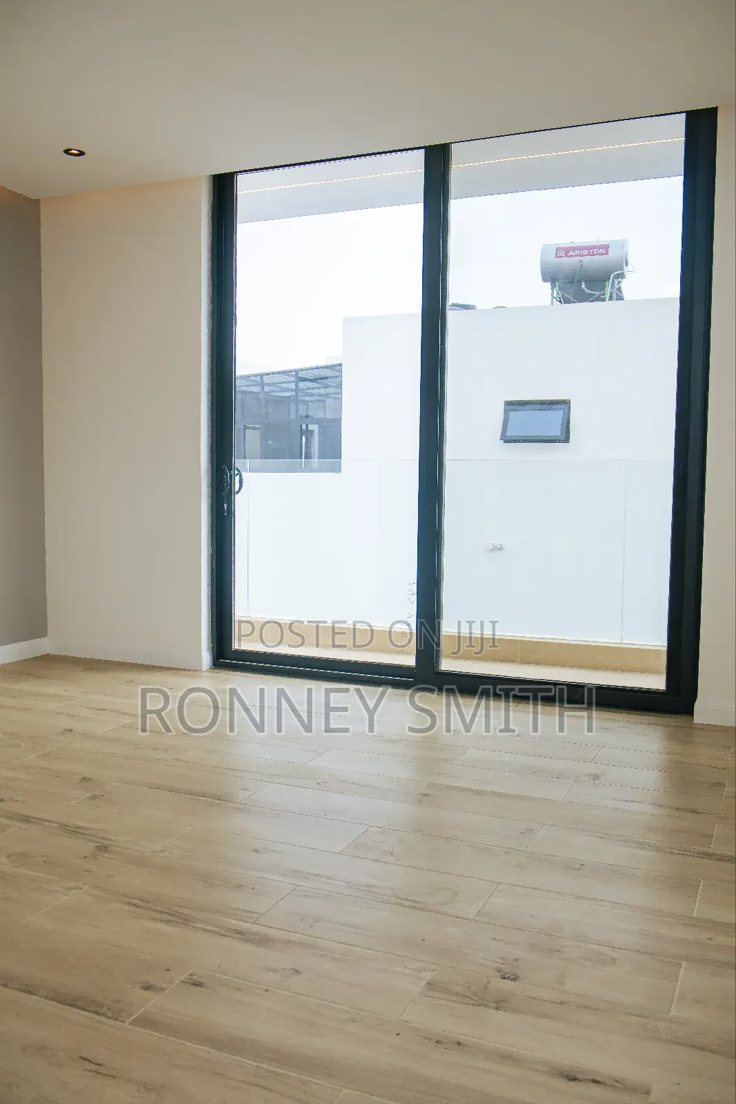 Fully Finished Office Space – Prime Location