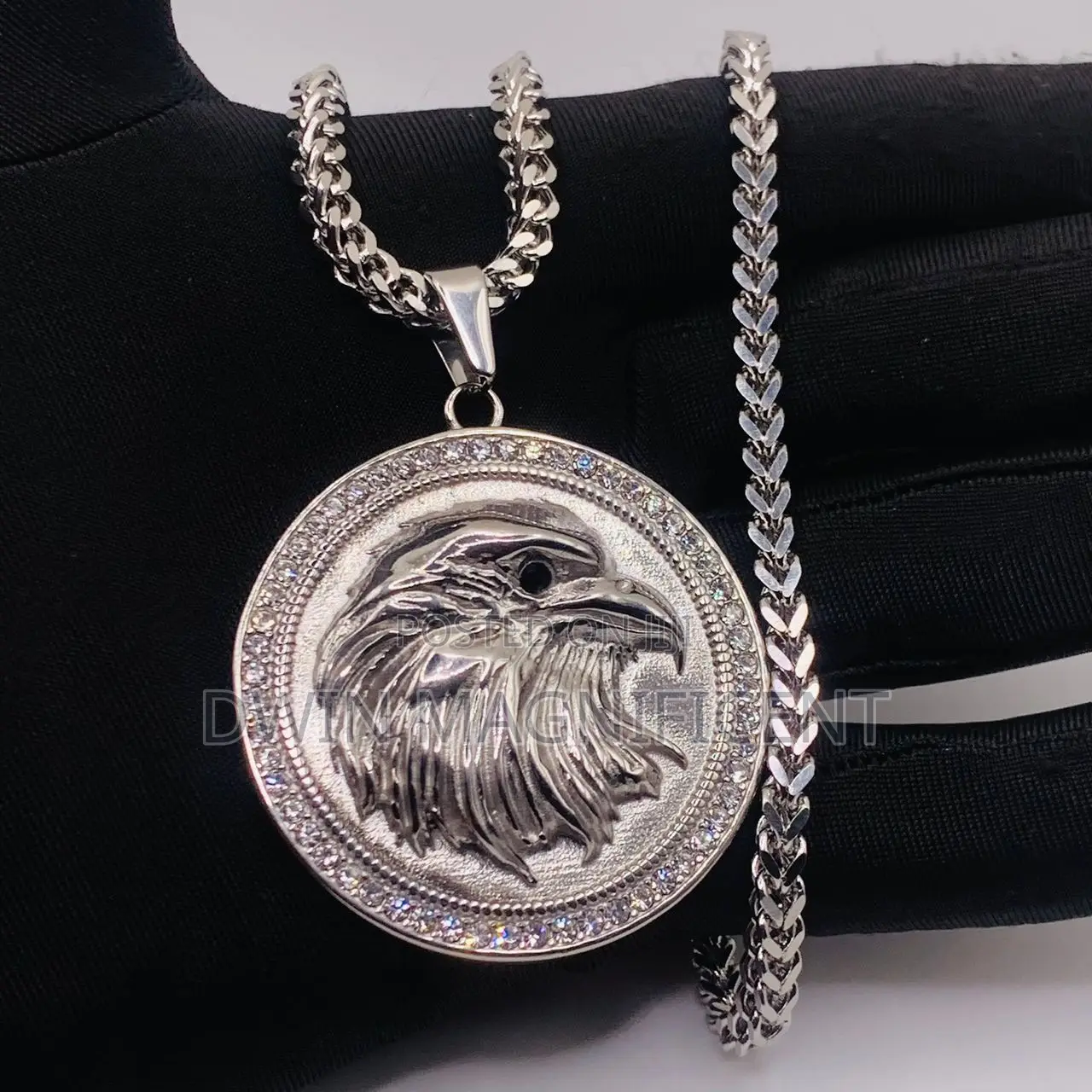 Quality Fashionable Stainless Necklace/ Chains
