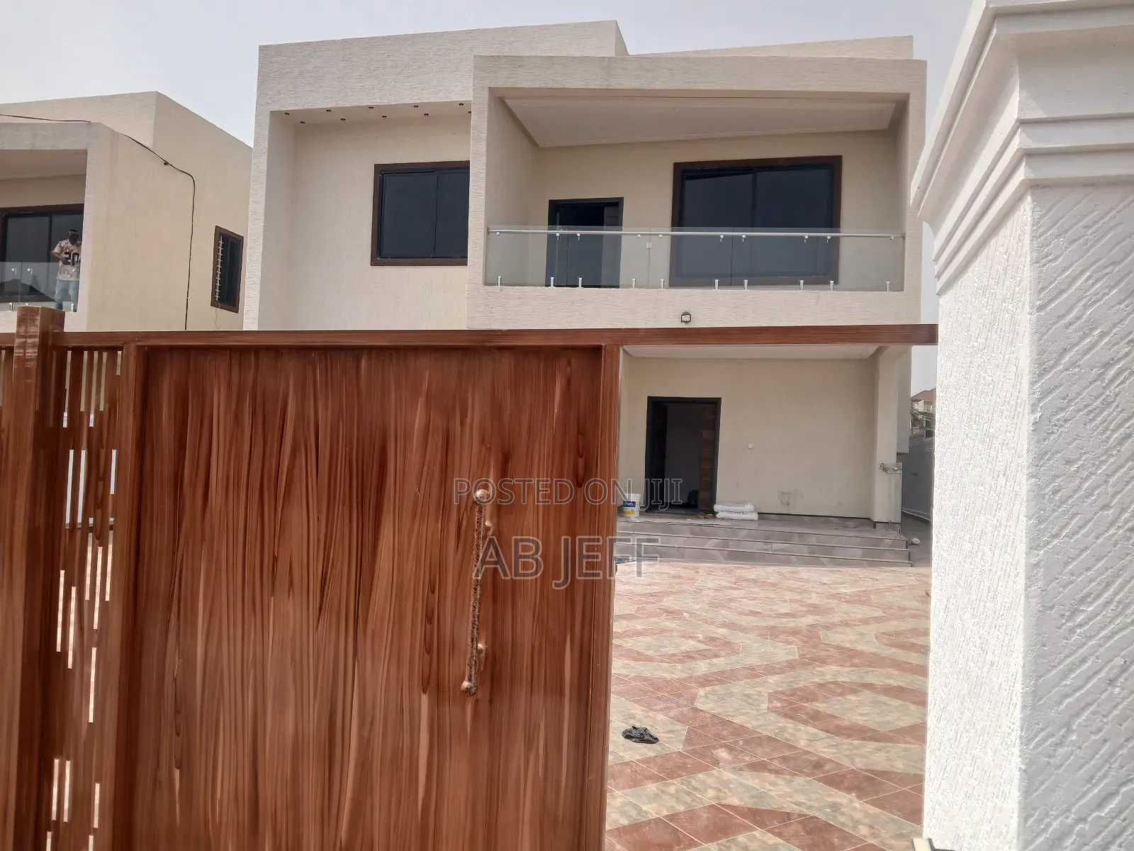 5bdrm House in Asuoyeboa Ipt, Kumasi Metropolitan for sale