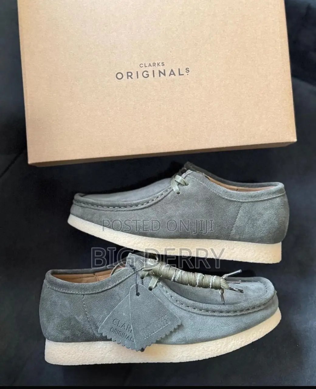 Clarks Suede Wallabies Low